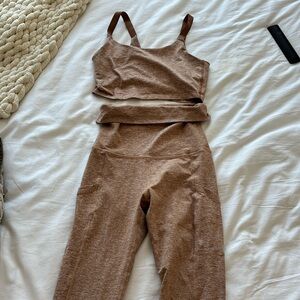 Aerie offline athletic set